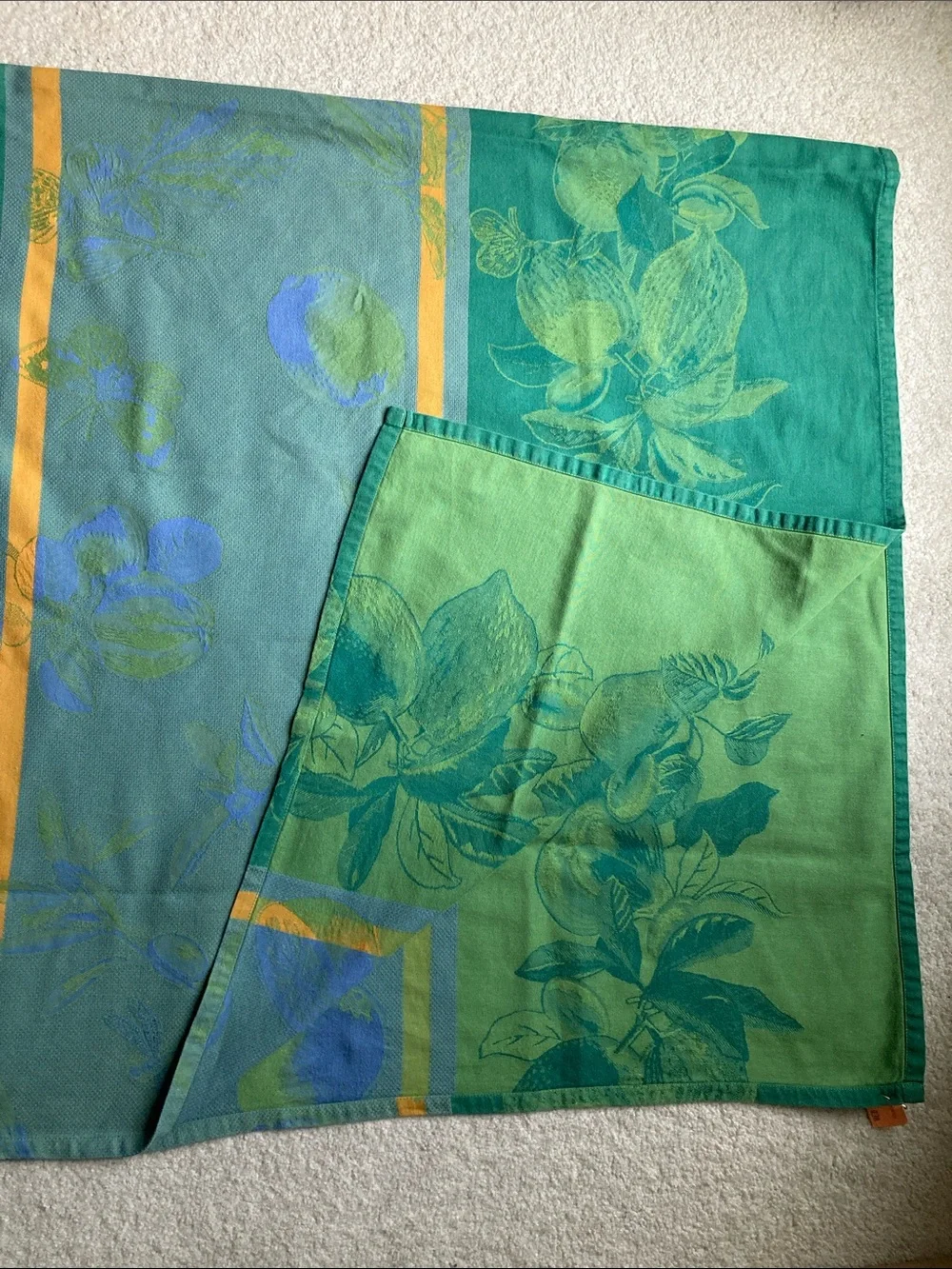 Le Jacquard Francais good normal